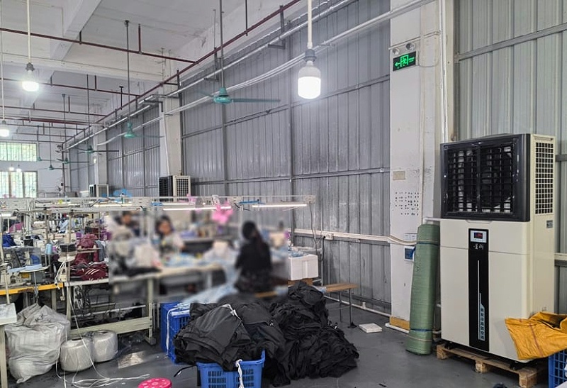 廠房車間降溫，應用蒸發冷省電空調-立式軸流柜機空調